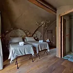 Volta 4*