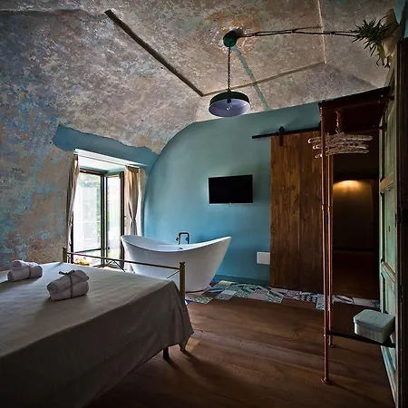 Volta Bed & Breakfast 4*