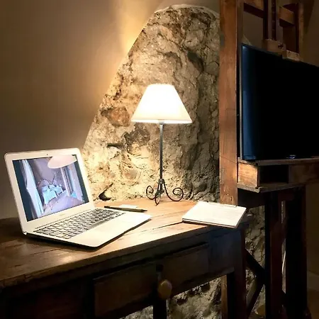 Volta Bed and breakfast 3*