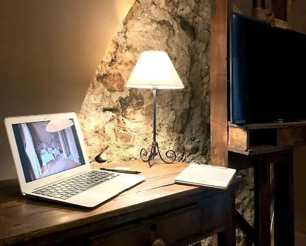 Volta Bed & Breakfast 4*